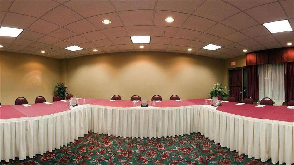 Holiday Inn & Suites Wausau-Rothschild By Ihg Eksteriør bilde