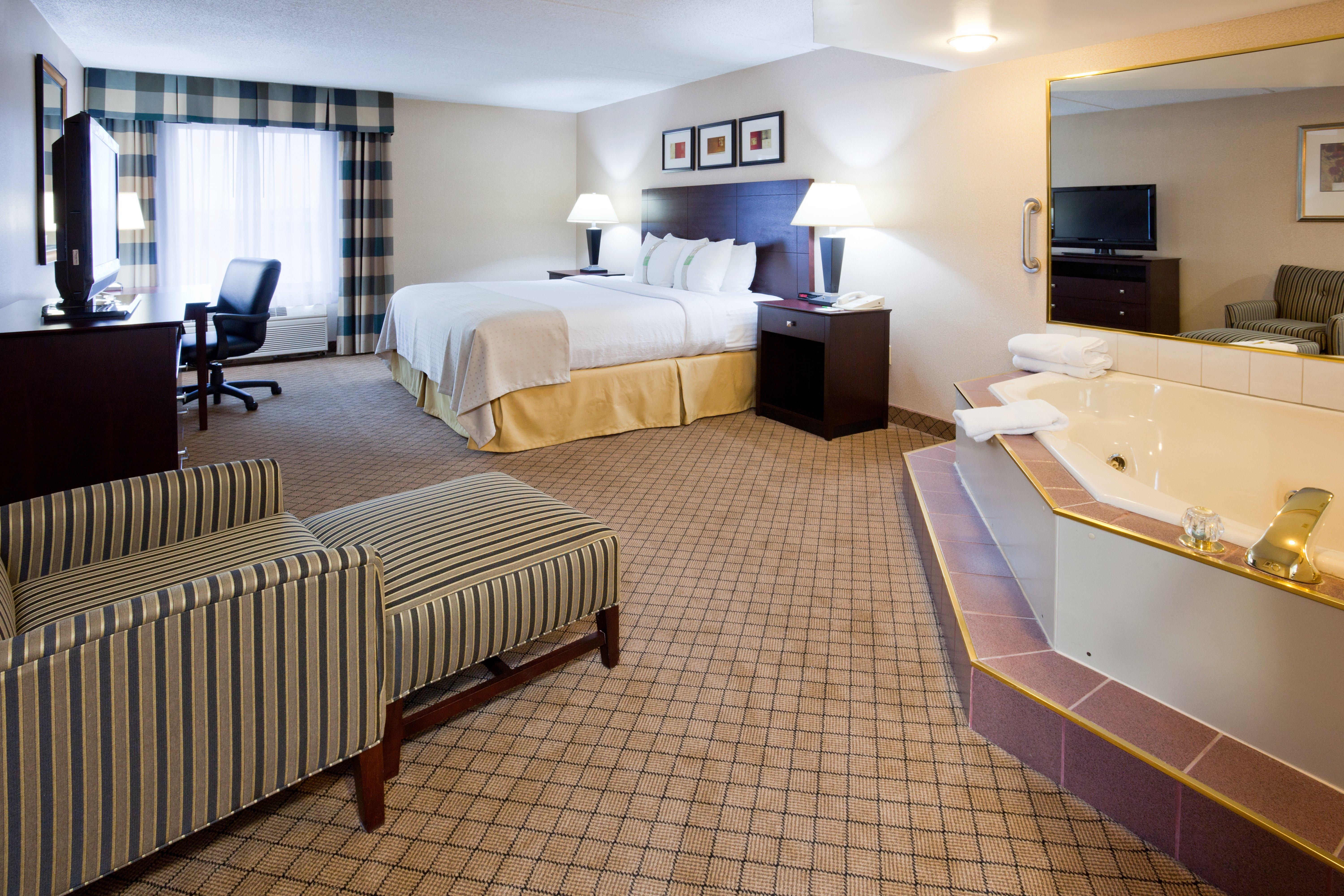 Holiday Inn & Suites Wausau-Rothschild By Ihg Eksteriør bilde