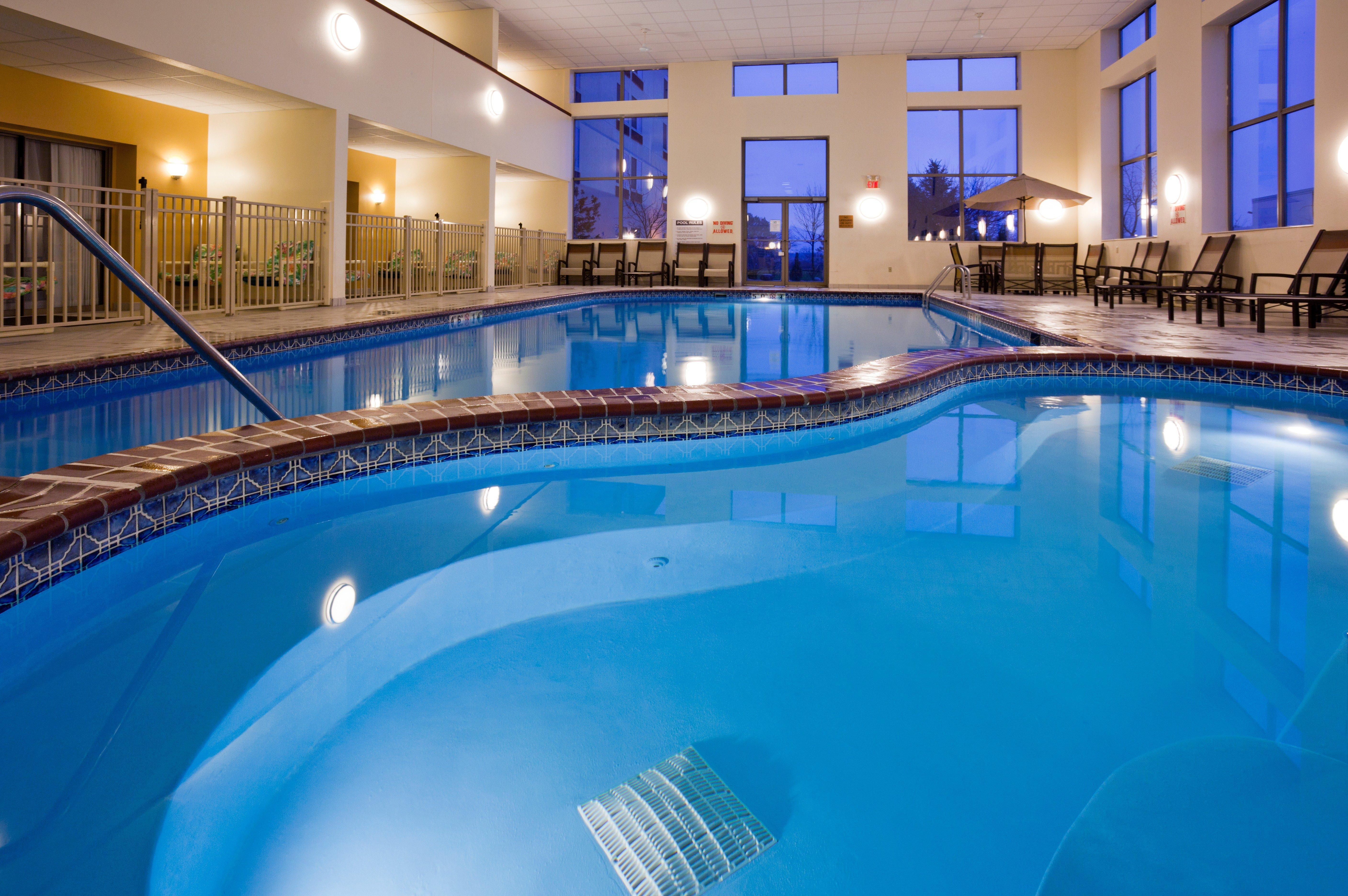 Holiday Inn & Suites Wausau-Rothschild By Ihg Eksteriør bilde